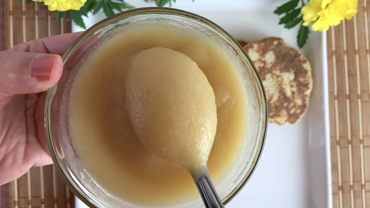 1 Ingredient Applesauce