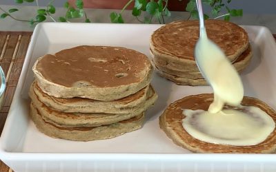 Banana Oatmeal Pancakes